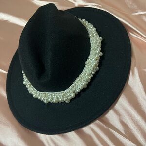 Elegant Black Pearl-Embellished Hat